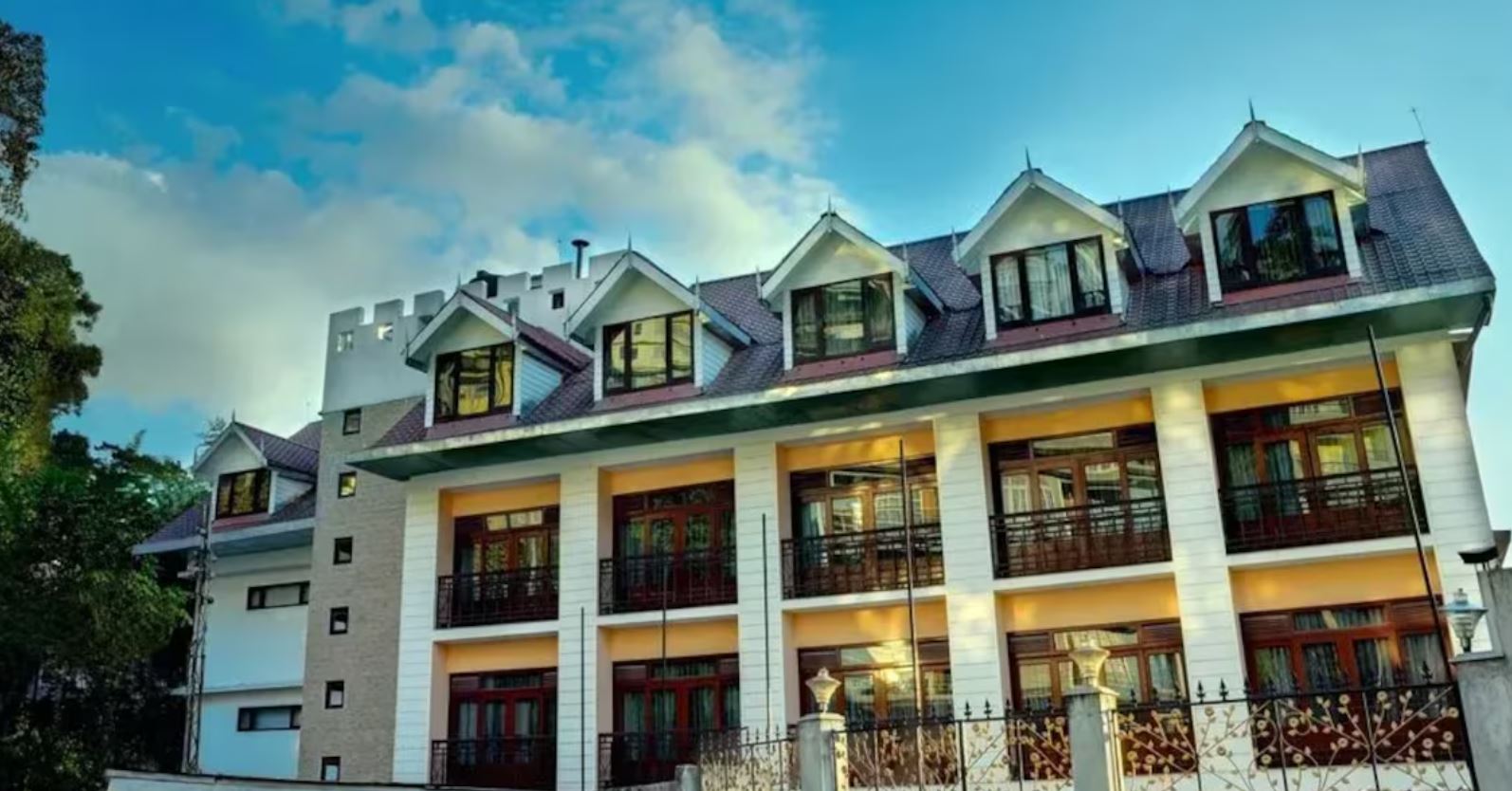 Summit Golden Crescent Resort & Spa