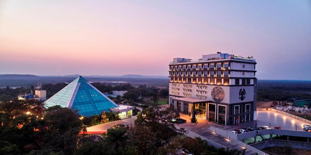 ESKAY CLUB & RESORTS