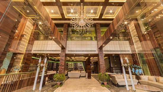 Costa Riviera Hotel