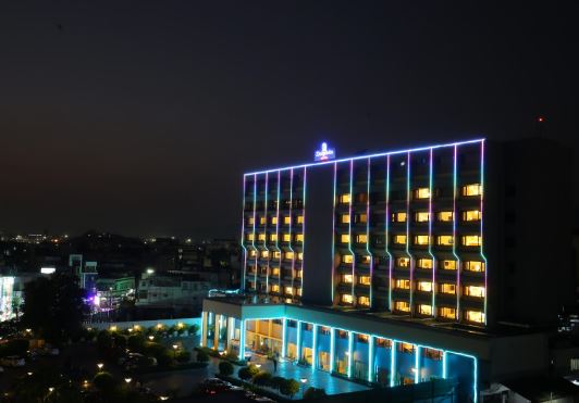 Dolphin Hotel