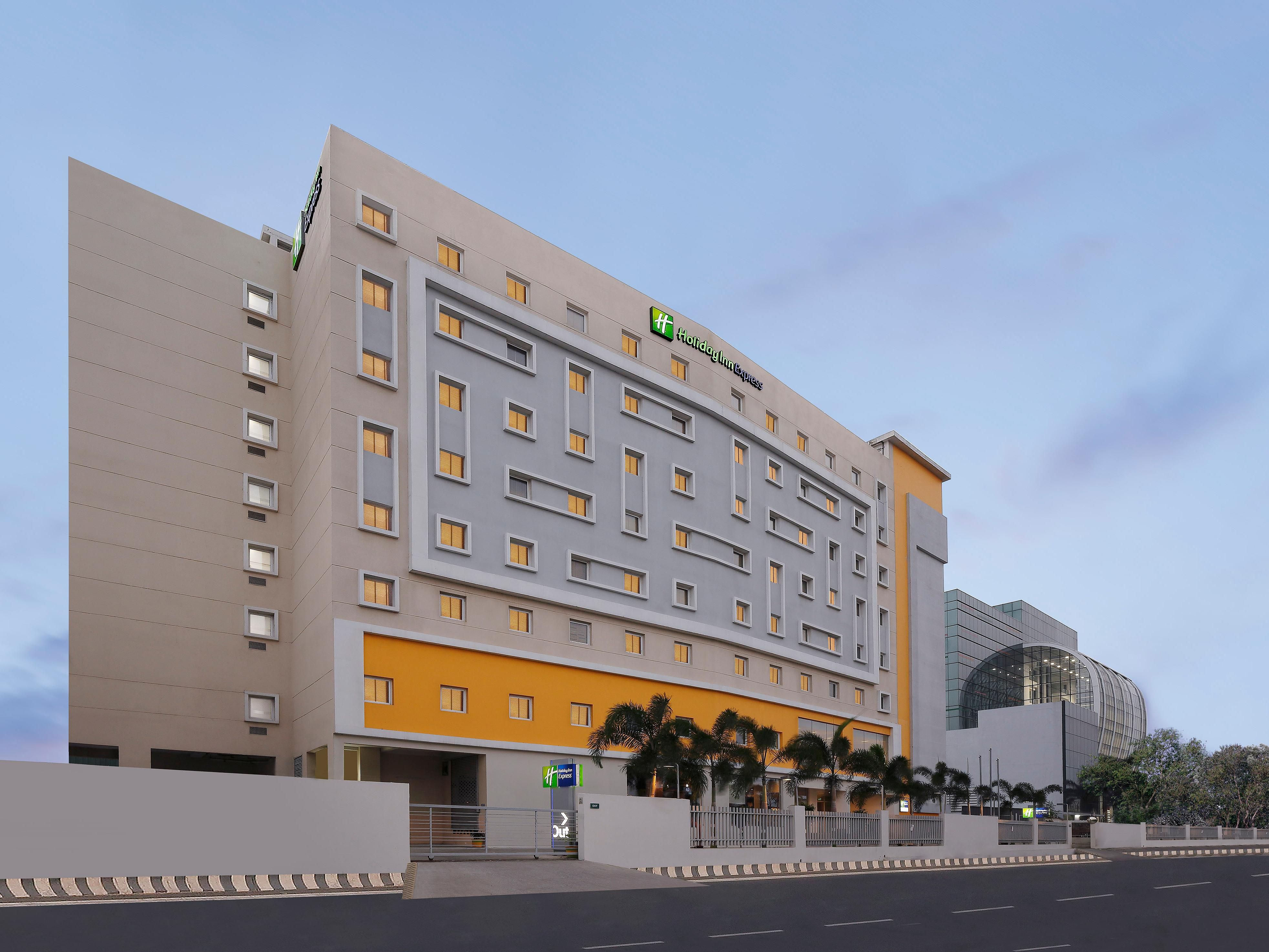 Holiday Inn Express Chennai Omr Thoraipakkam