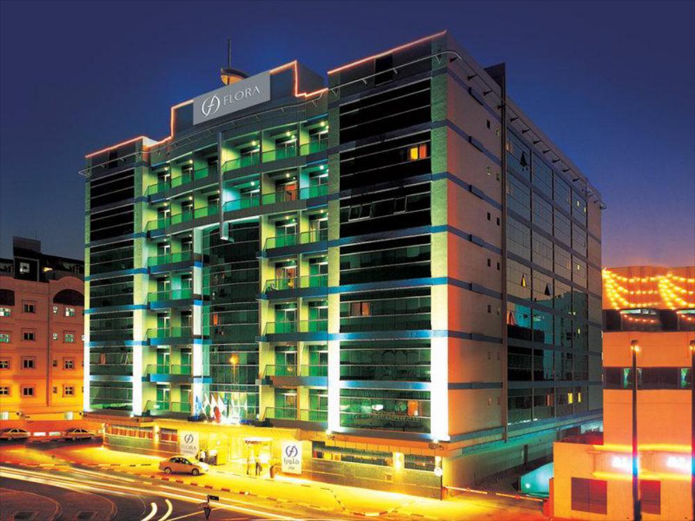 Howard Johnson Plaza by Wyndham