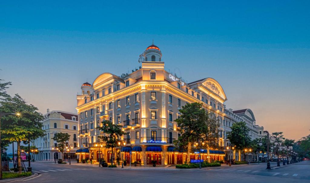 Grand Fleuve Boutique, Ha Long