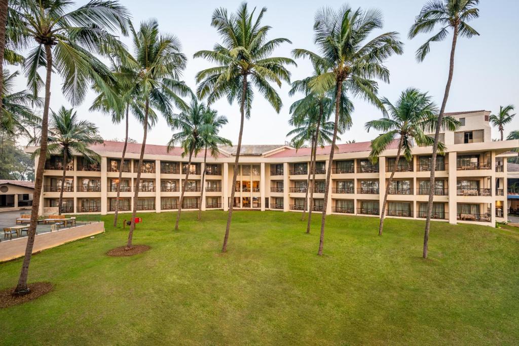 Silver Waves Resort & Spa Daman